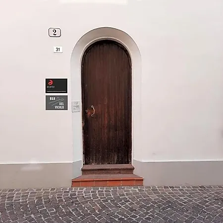 Bed and Breakfast R&b Del Vicolo Τσεζένα