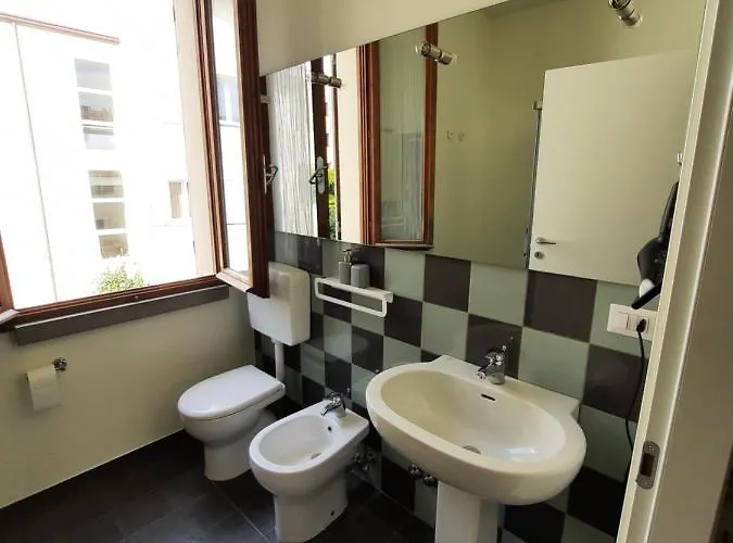 Nocleg ze śniadaniem R&b Del Vicolo Cesena