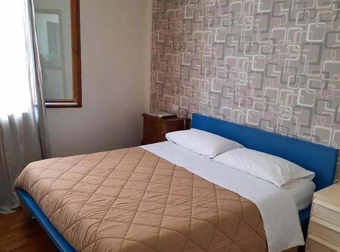 Nocleg ze śniadaniem R&b Del Vicolo 3*